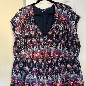 Old Navy Geometric Women's Top